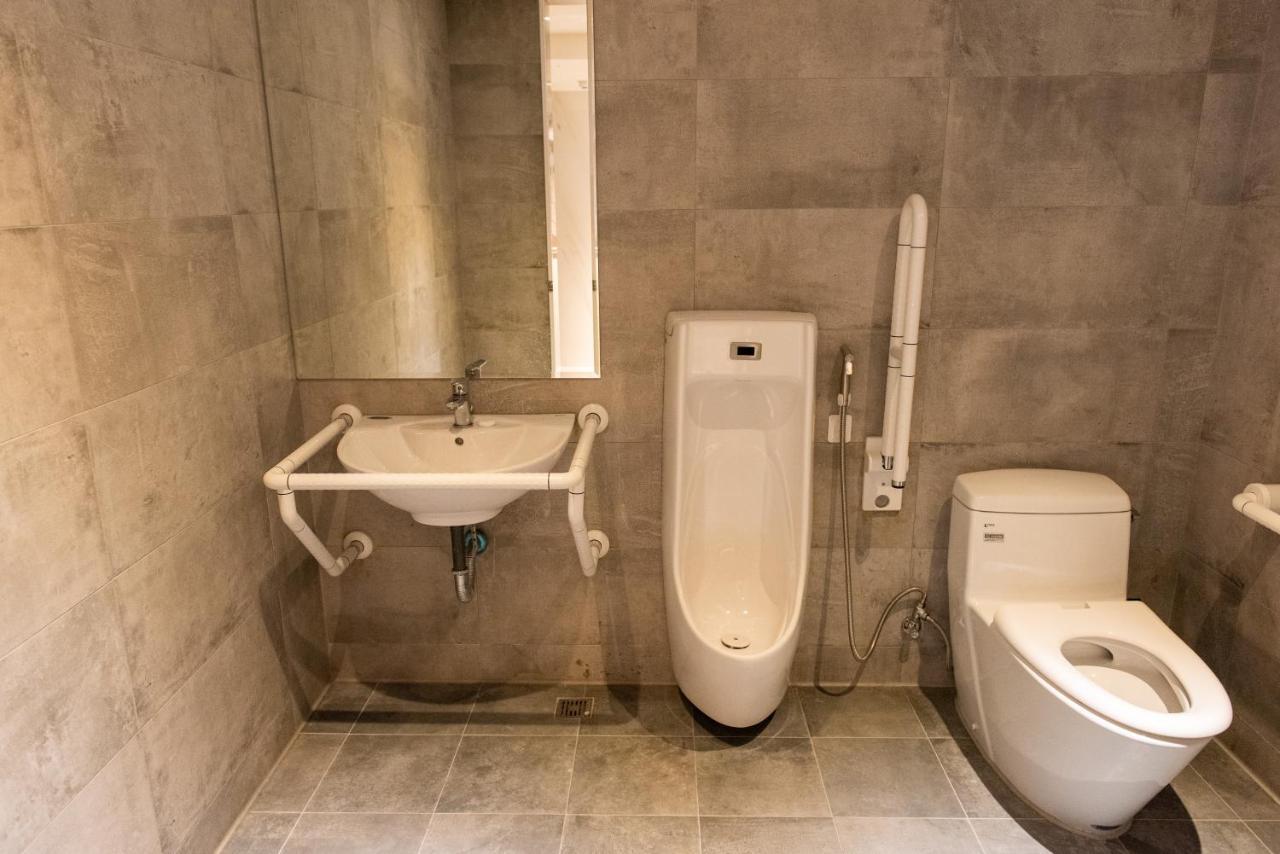 N Hotel Тайбей Екстер'єр фото