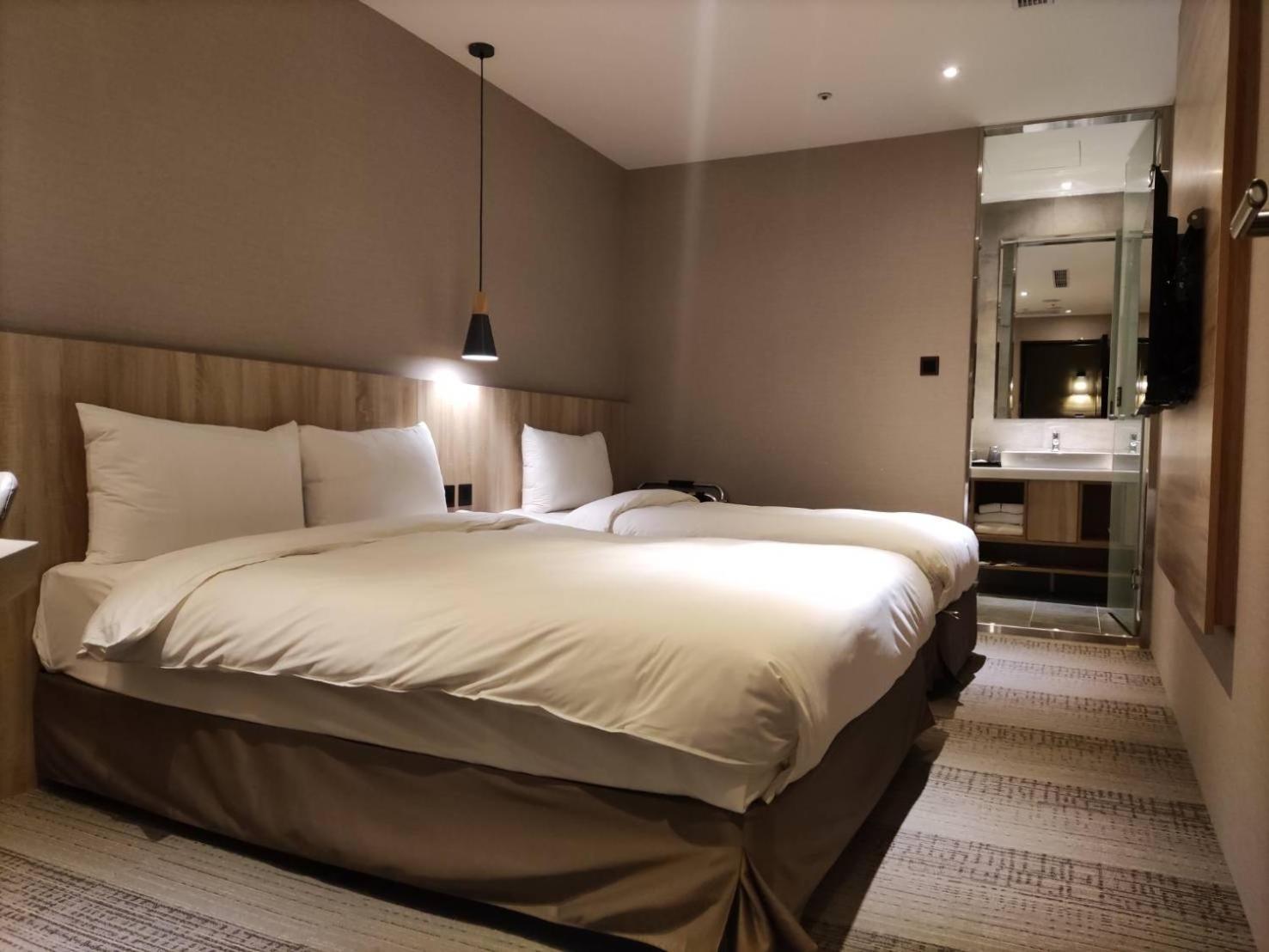 N Hotel Тайбей Екстер'єр фото